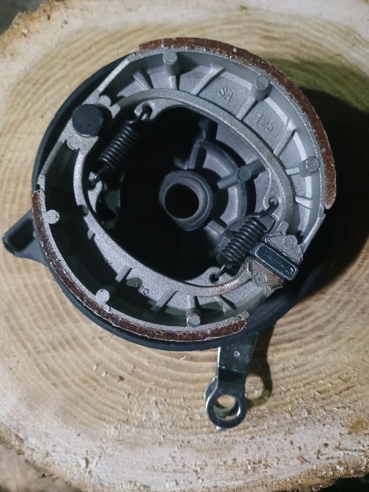 Колодки на задний барабанные тормоза telbi wolf 3