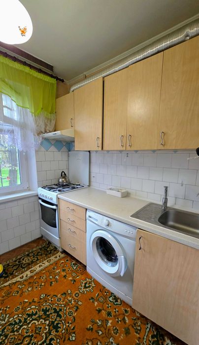 Оренда 2-к квартира на Березняках, вулиця Березняківська 26