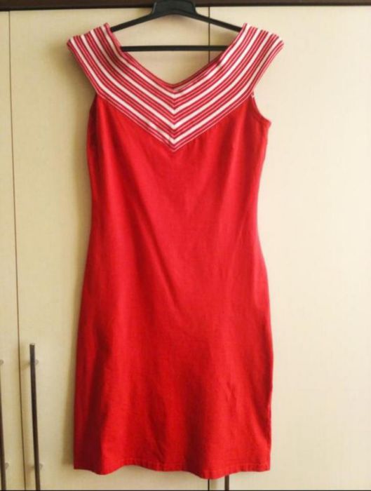 Платье H&M, размер 42-46