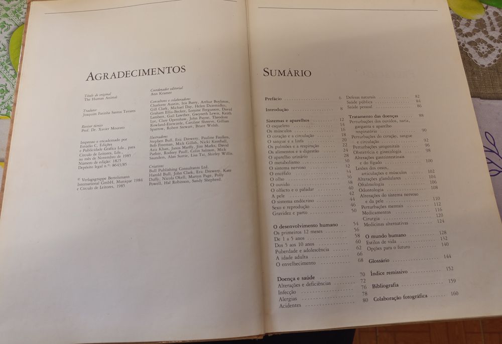Livro/enciclopédia "O homem"