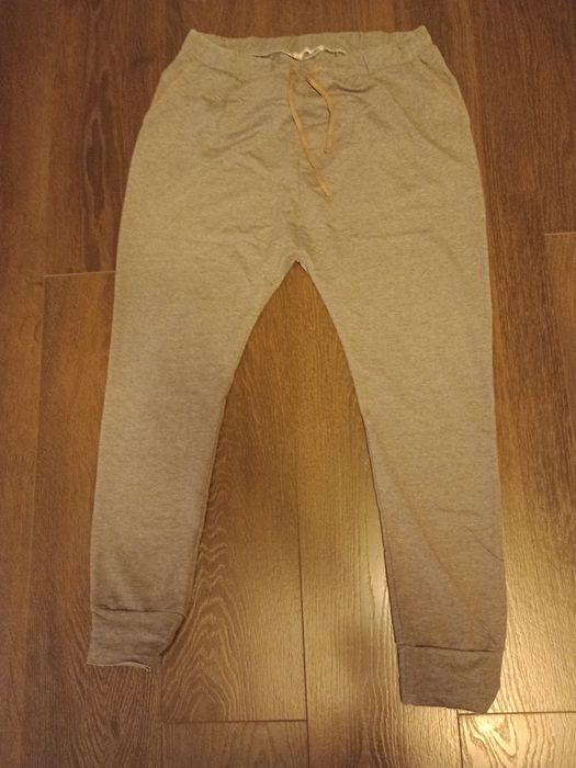 dres damski marki DryWash, rozm XL (szare) stan idealny, super wygoda!