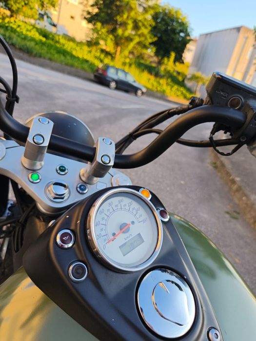 Honda shadow 750