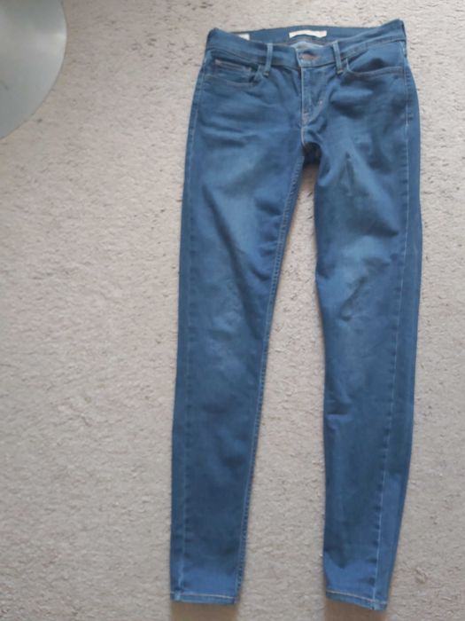 Spodnie damskie Levis