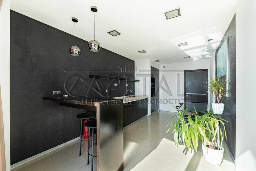 Продаж офісу з терасою, пров. Ковальський, Шулявка.