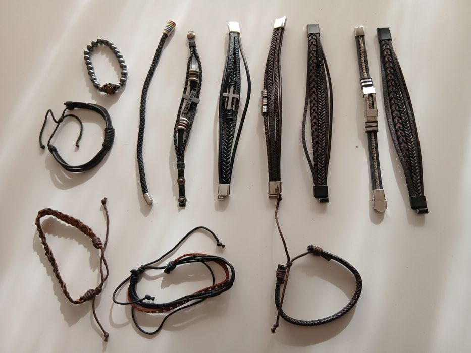 Conj. de 12 pulseiras de Homem