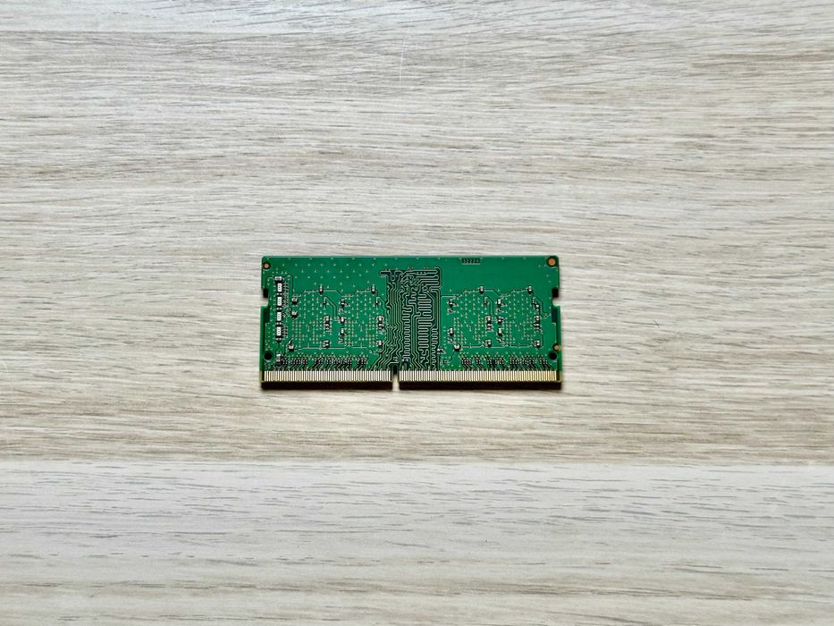 RAM Micron 8GB DDR4 PC4 3200AA SC0 11 – sprawna, testowana