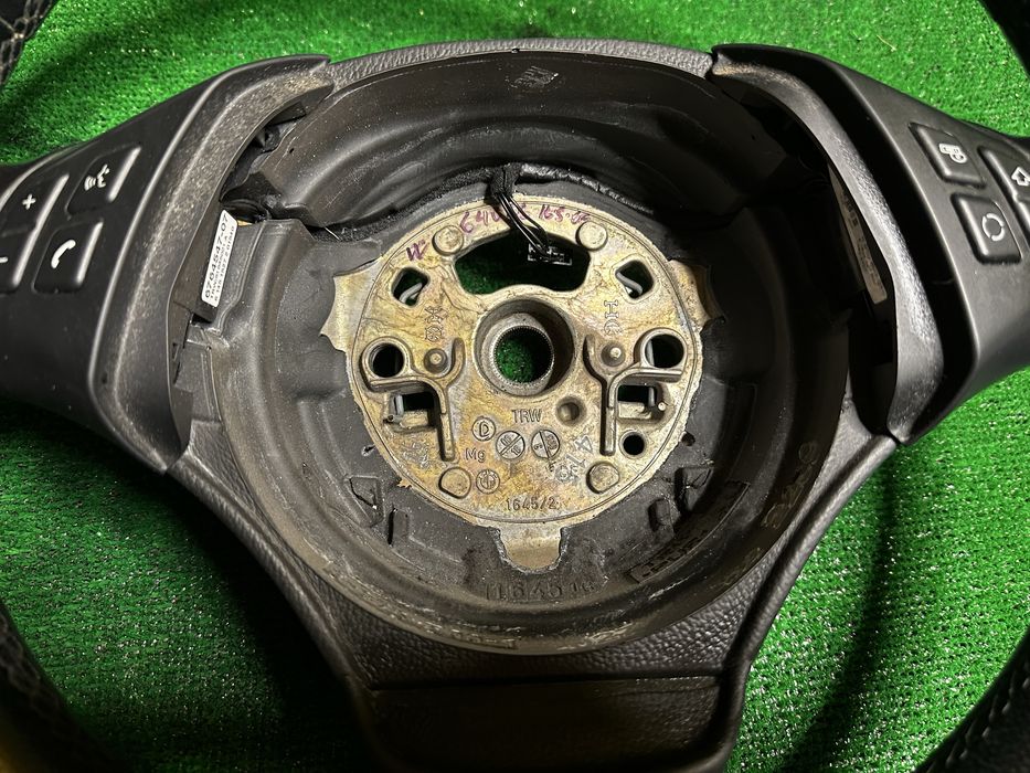 Kierownica BMW E90 E91 E92 E93 Przed Lift Multifunkcja