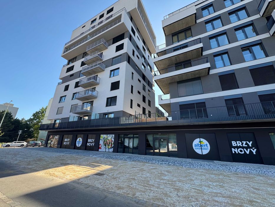 Продаж 2кім.  квартиру в новому будинку (новий ЖК) - Прага, Чехія