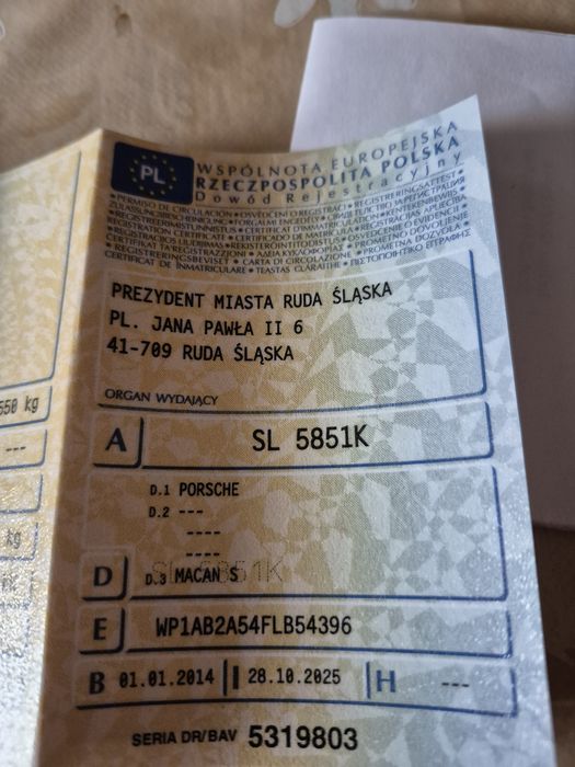 Porshe maccan s 2014