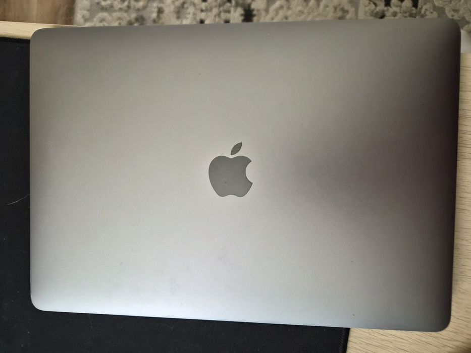MacBook Air M1 2020 8/512GB 93% bateria