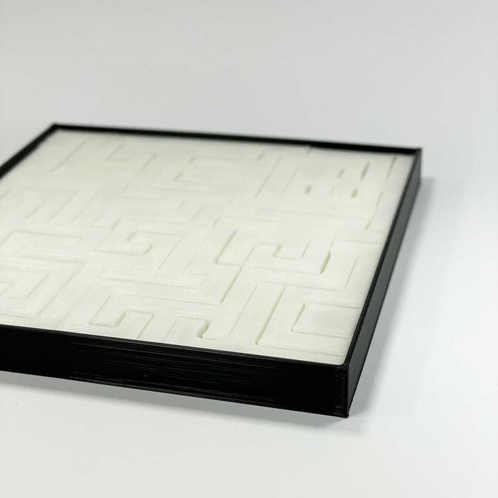 "Частинковий Квадрат"