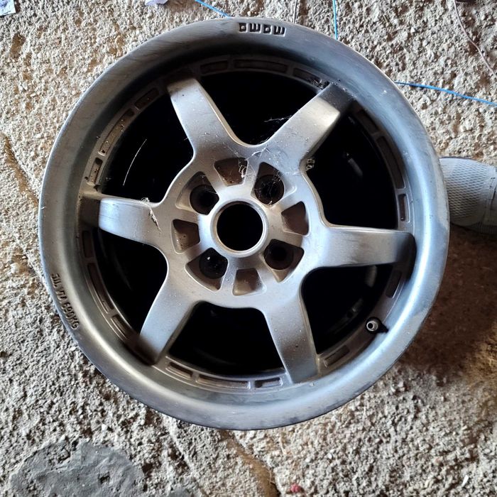 Vendo o troco jantes 15 4x100 por 15 5x108