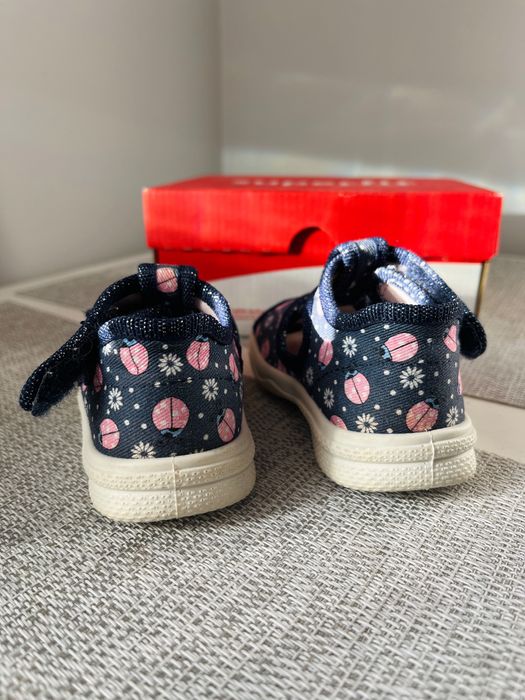 Sandałki SuperFit dla maluszka