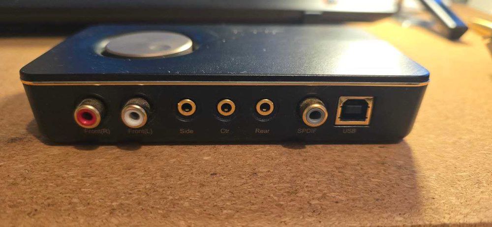 Karta dźwiękowa Asus Xonar U7 MkII USB – Stan Idealny