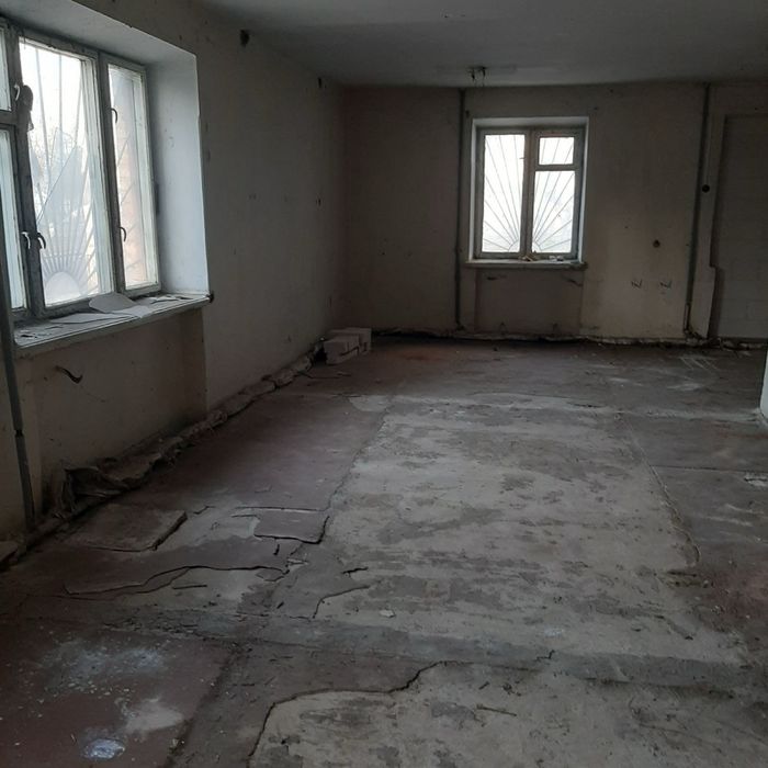 Продам 2 комнатную квартиру в мкр.Лески