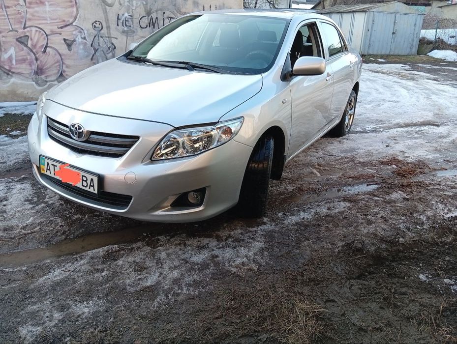 Продам автомобіль Тойота королла