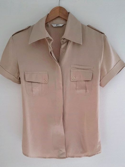 Camisa acetinada, tam. S, Mango
