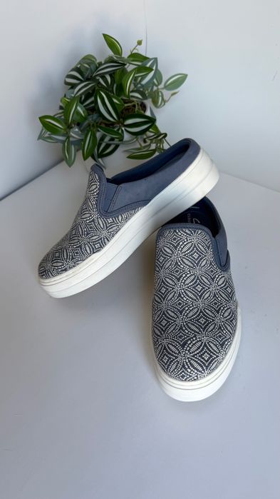 Жіночі сліпони Clarks