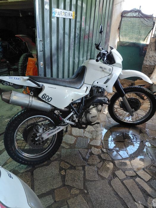 Yamaha XT600 clássica