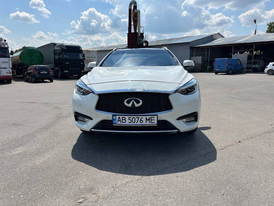 Infiniti QX30 2017