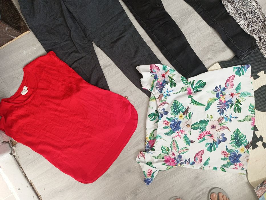 Paka ubrań damskich w rozmiarze S