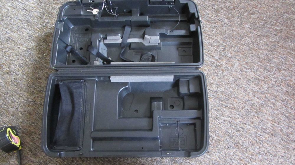 Кейс для відеокамери.