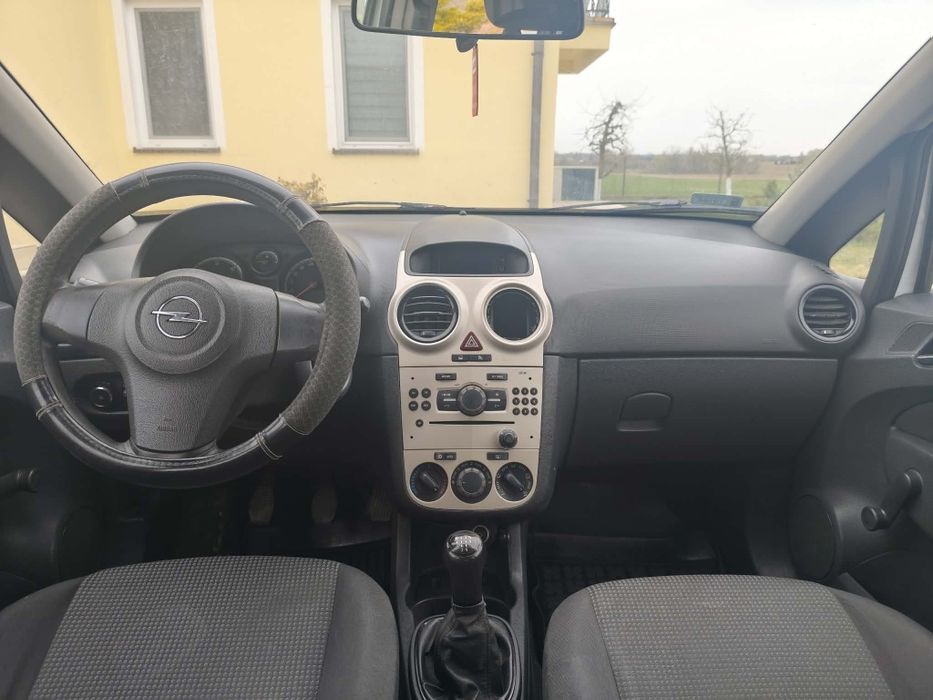 Opel Corsa D EcoFlex 2010r.