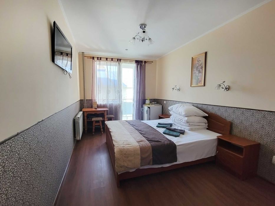 Готель "Жасмин" бронювання номерів