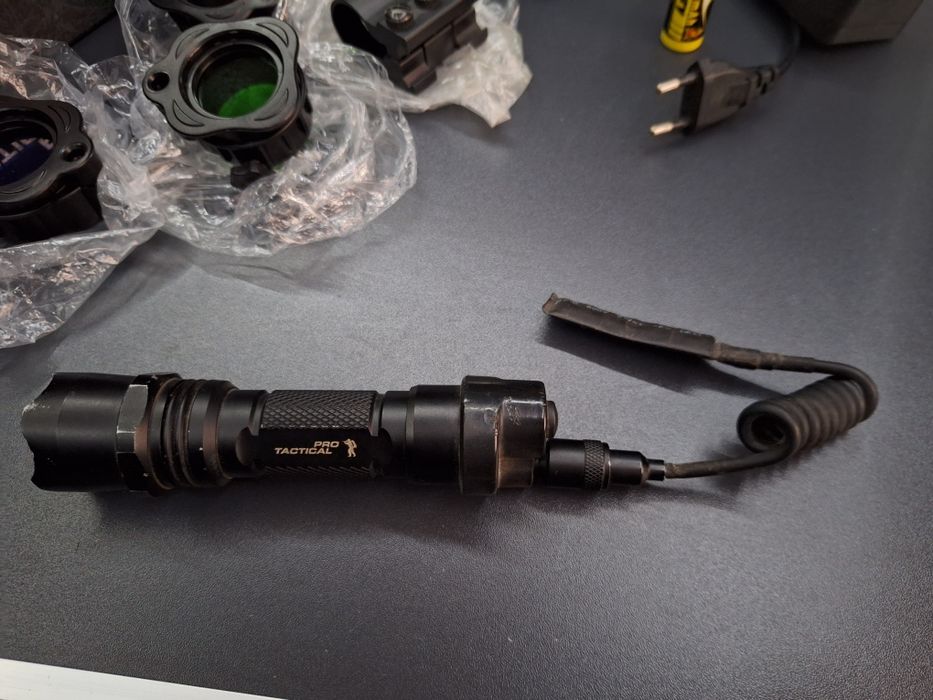 Latarka Pro Tactical Mactronic Group mct-7