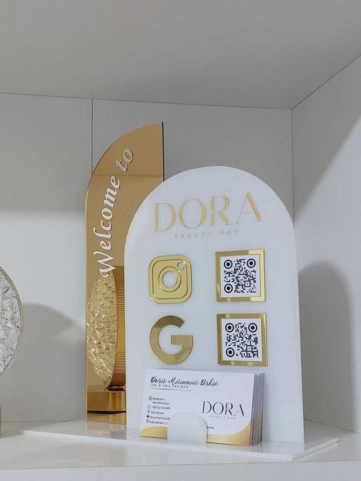 Placa QR Code em Acrílico