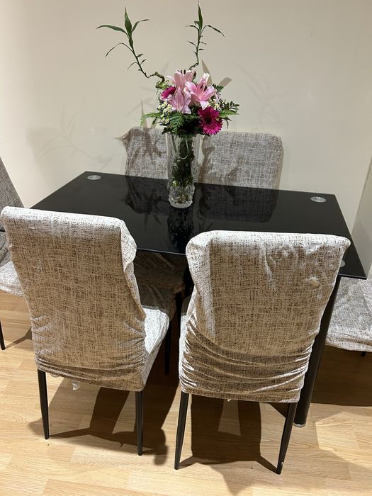 Mesa de jantar 6L