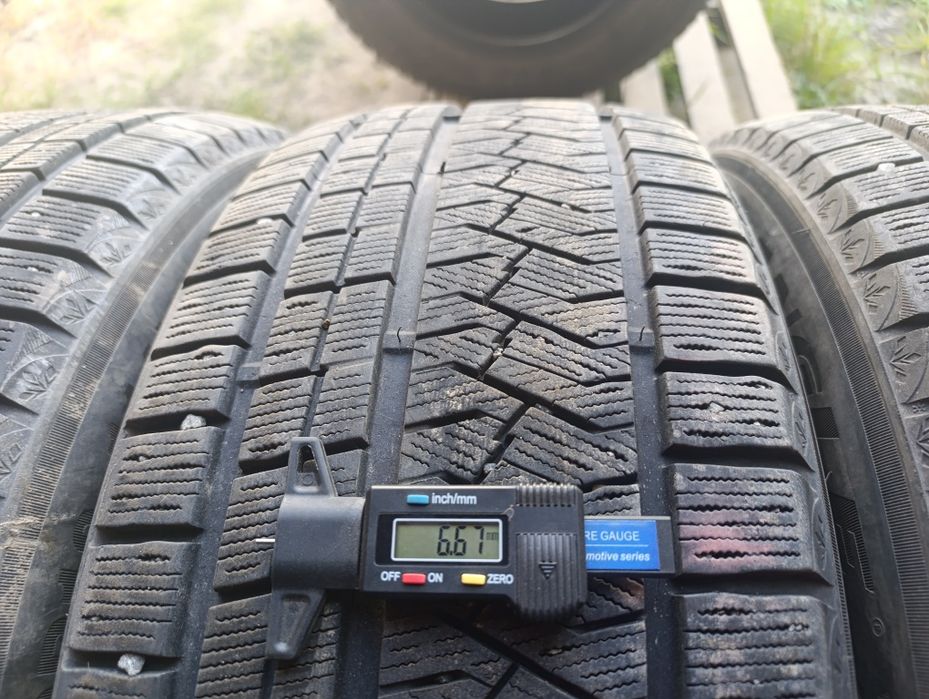 Зимние шины 265/60 R18 114H XL Triangle TWT02 Michelin LA2