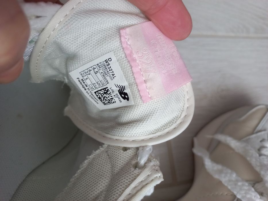 New Balance нові 37р