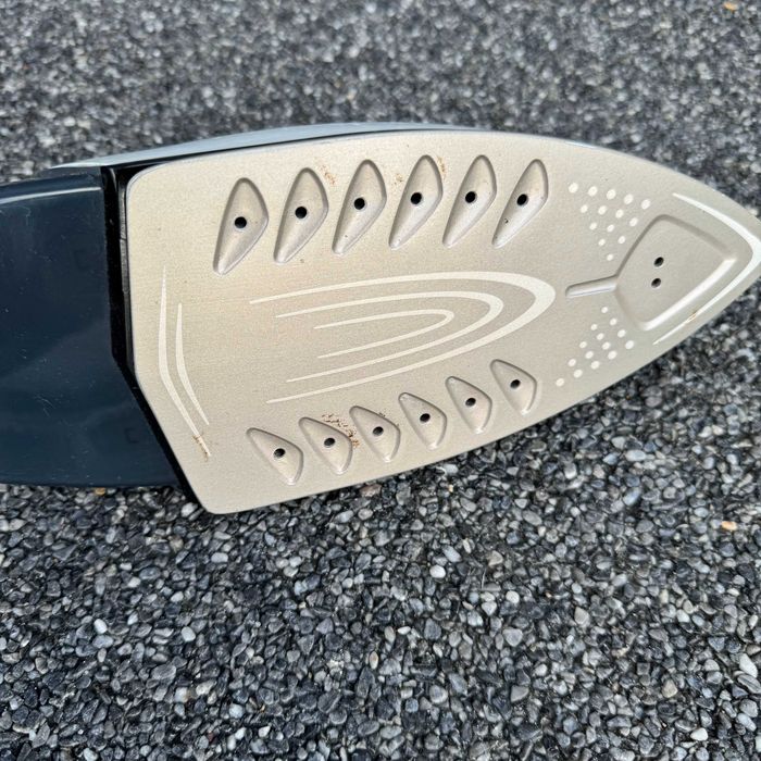 Żelazko Parowe QUIGG DBS 5000-13 | Sprawne | Używane |