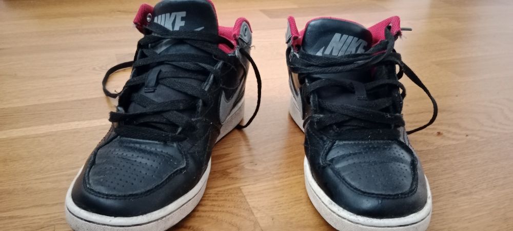 Buty za kostkę 36.5 w stanie widocznym na zdjęciu