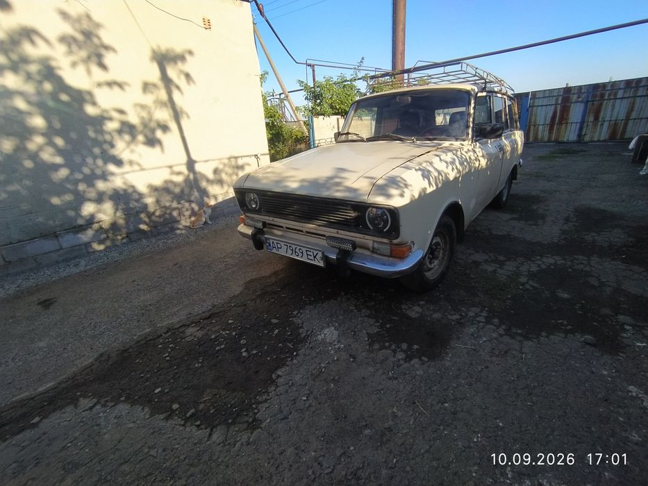 Продам АЗЛК 2137.
