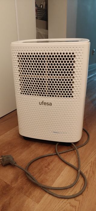 Desumidificador Ufesa 10L