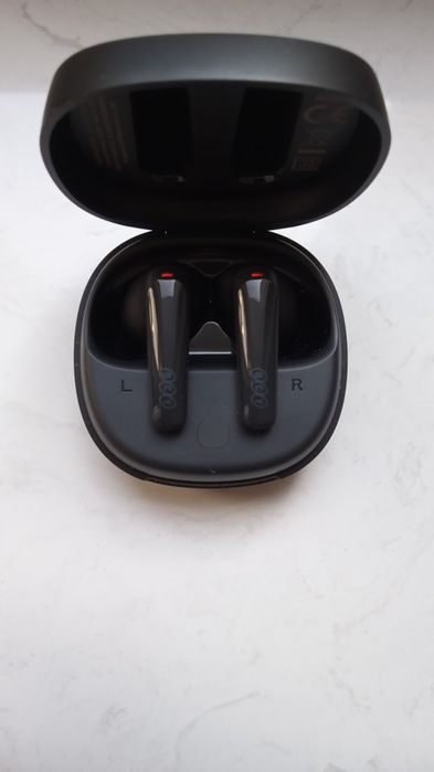 Sprzedam słuchawki bezprzewodowe QCY T13X czarne bluetooth - gwarancja