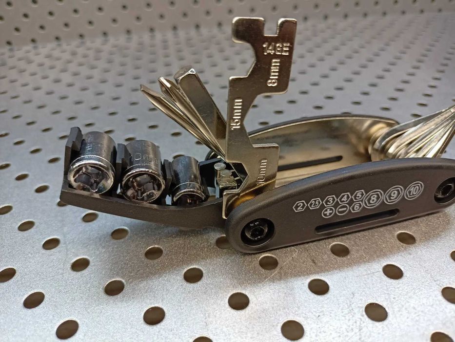 Zestaw kluczy rowerowych 16w1, klucze do roweru, wzmacniane, niklowane