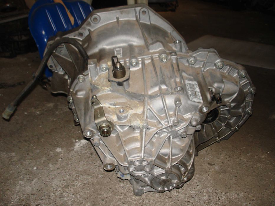 КПП Renault Trafic, Opel Vivaro, Nissan Primastar Трафік 1.9 2.0 2.5