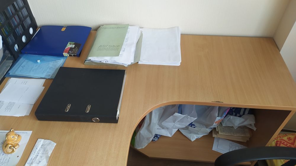 Стол офисный угловой 161*151см