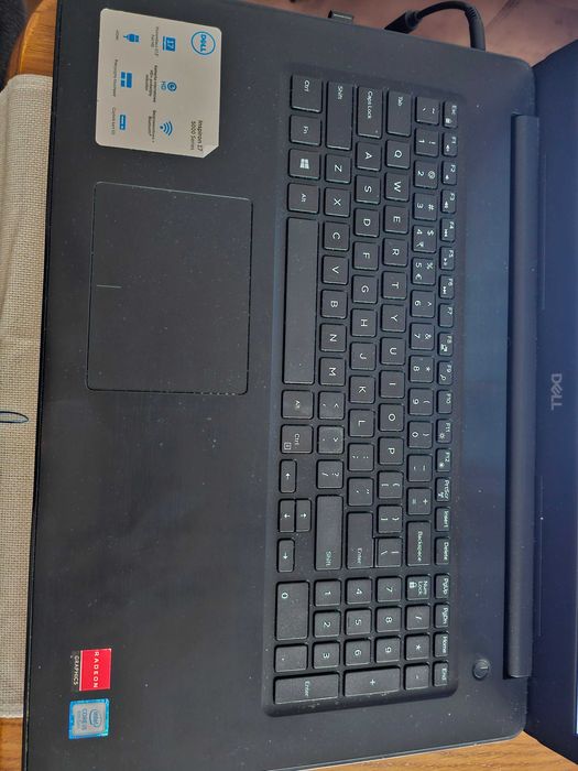 Sprzedam laptopa DELL