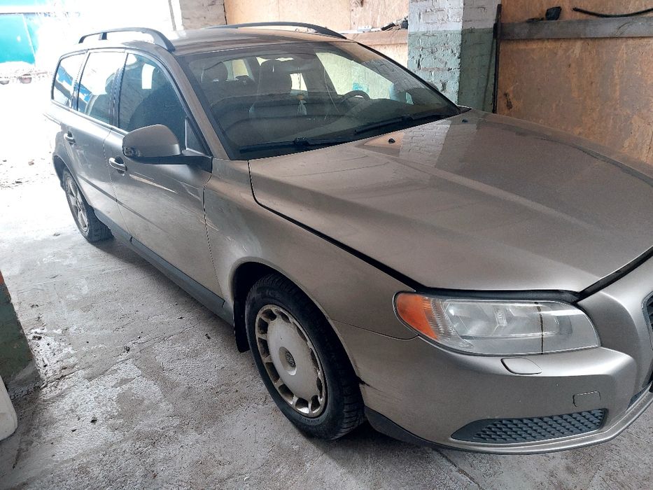 Розборка шрот запчастини volvo вольво v70 s60 s80 xc90 xc70