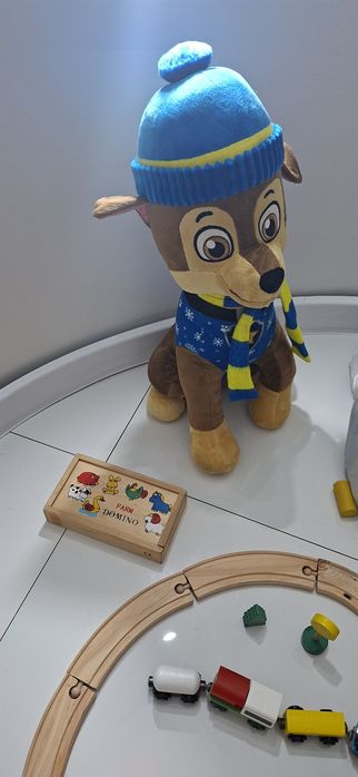 Karton zabawek Psi Patrol  Jetek  klocki kolejka zwierzęta figurki