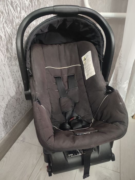 Автокрісло Axkid Babyfix 0+ + ISOFIX база з опорною ніжкою