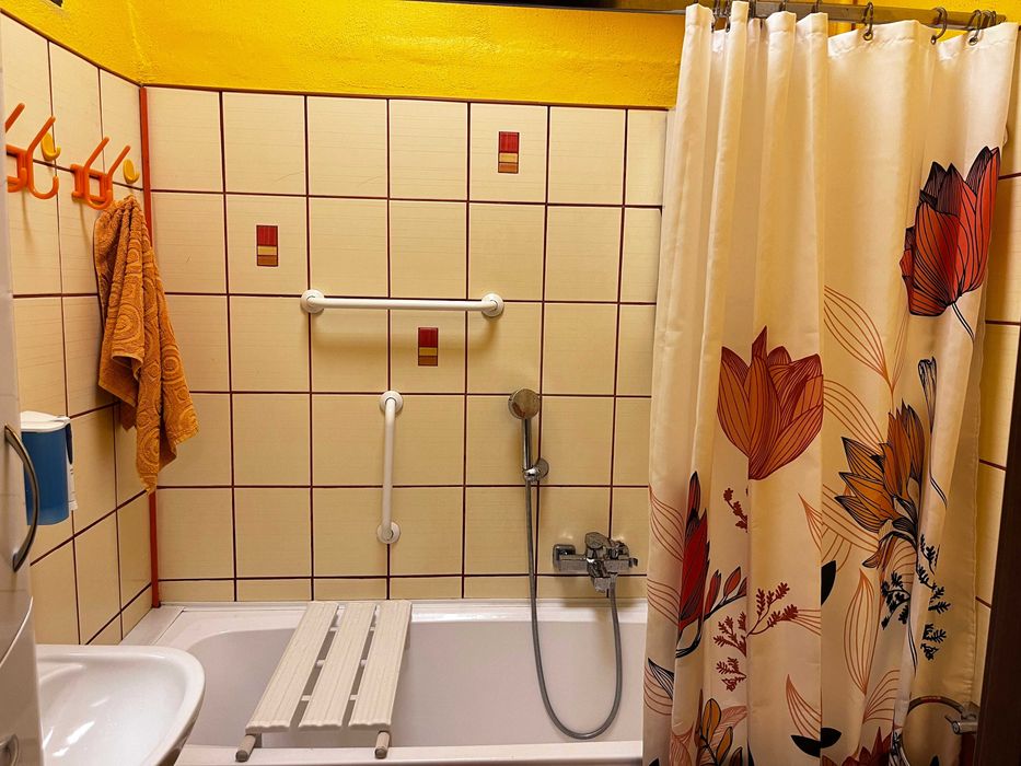 sprzedam mieszkanie 50m 2pok. centrum Kielc