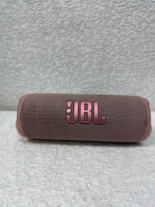 Продам Bluetooth колонку JBL Flip 6