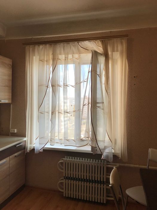Продається 2к. квартира на Пісках