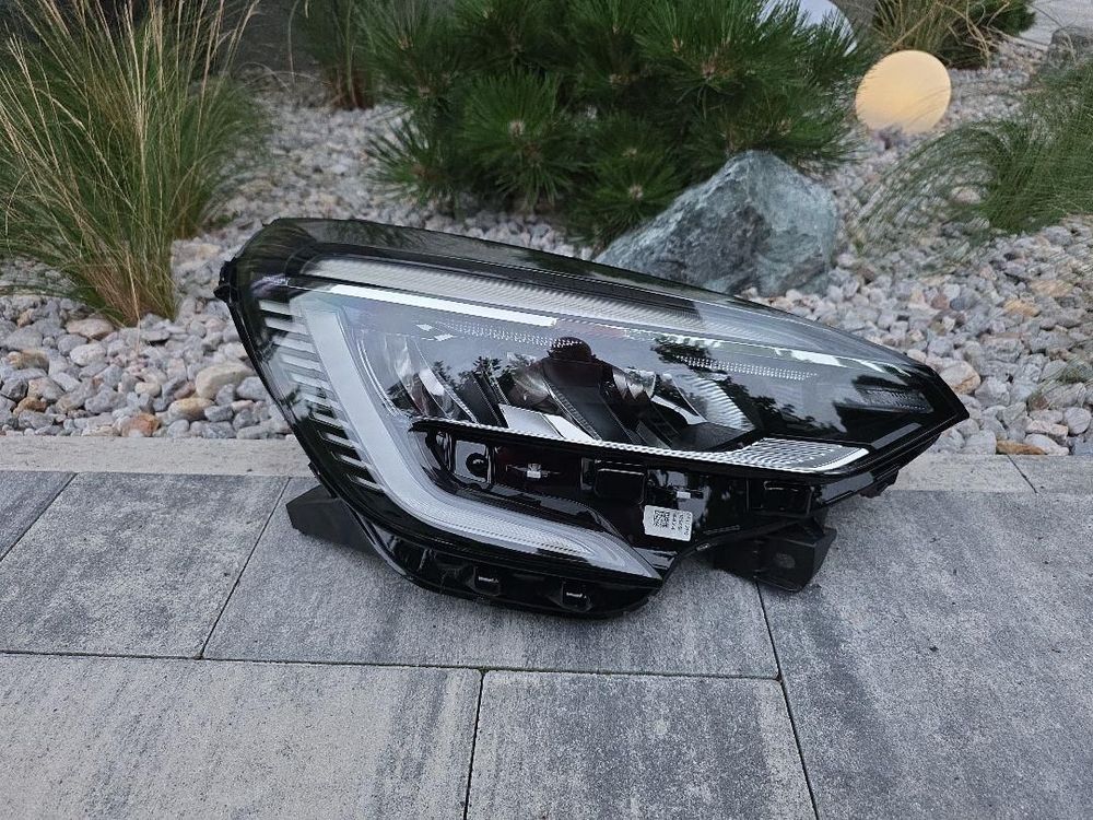 alt