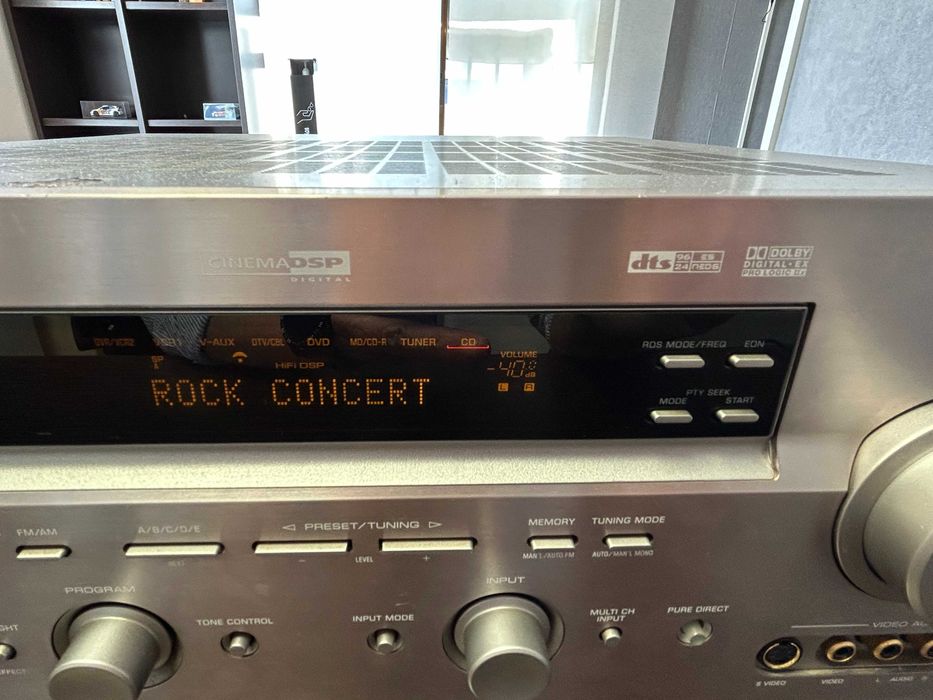 Amplificador AV Yamaha RX-V650+conjunto de colunas JBL SCS 178